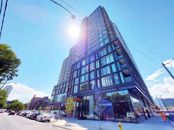 48 Power St #2110, Toronto, ON M5A 3A6