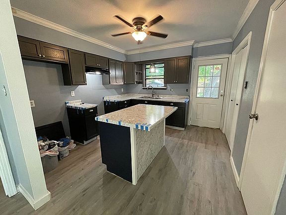5th image of 3405 Cumberland Ave