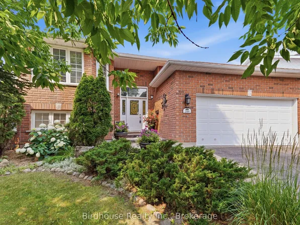 2309 Sumac St, Peterborough, ON K9K 2J9