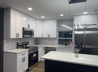 556 NE Solida Cir, Port Saint Lucie, FL 34983