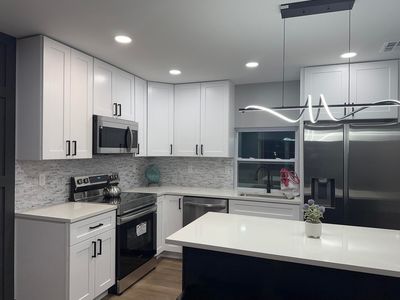 556 NE Solida Circle NE, Port Saint Lucie, FL, 34983