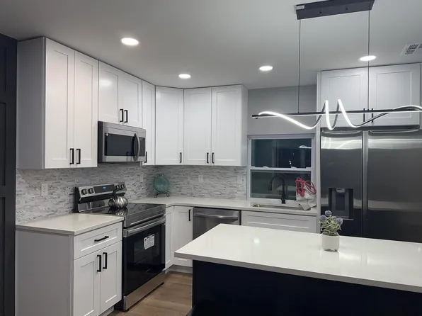 556 NE Solida Circle NE, Port St Lucie, FL 34983