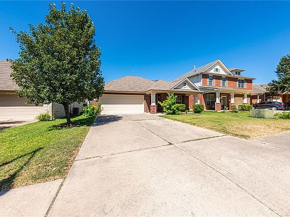 2nd image of 8128 Campeche Bay Pl #1