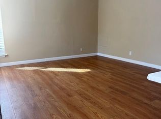 1000 W 26th St APT 104, Austin, TX 78705