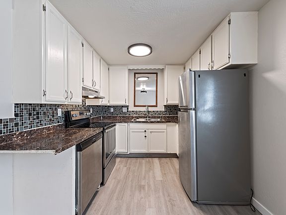 2nd image of 1328 S Michigan Ave #3