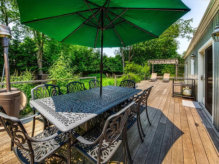 229 W Lake Dr — Photo 21