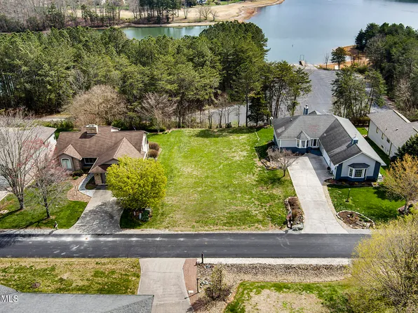 307 Ogana Trce, Loudon, TN 37774