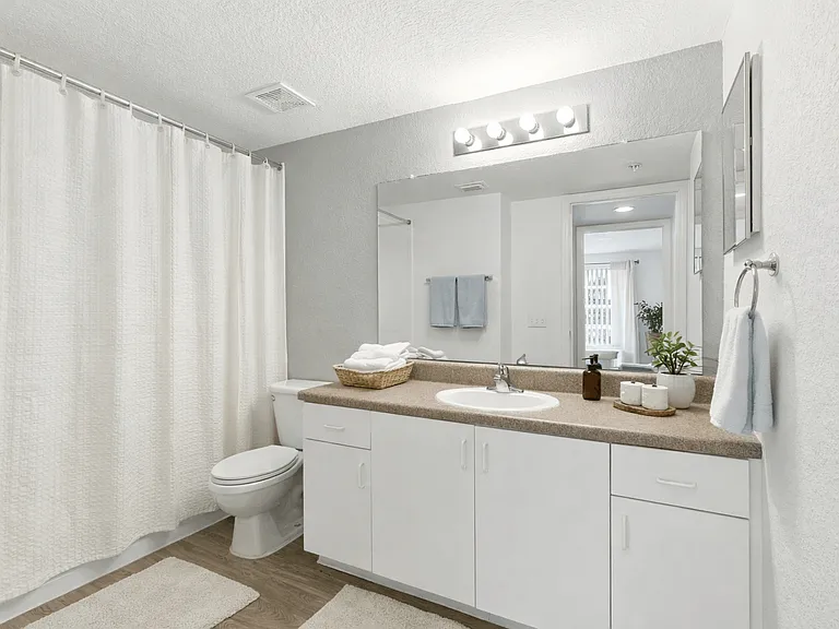 Sundance Pointe — Photo 19
