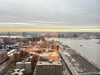 Rented by Gulia Wang, LREB