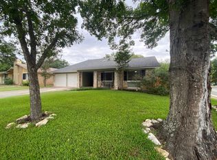 14102 Little Leaf Dr, San Antonio, TX 78247