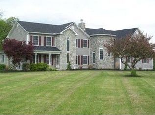 1305 Hilltown Rd, Biglerville, PA 17307