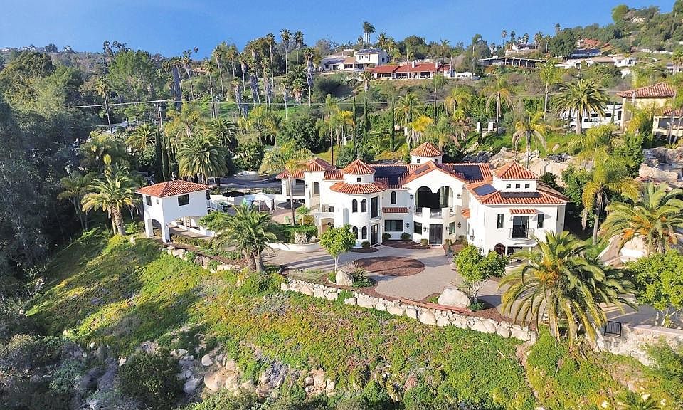 1st image of 20787 Lake Dr