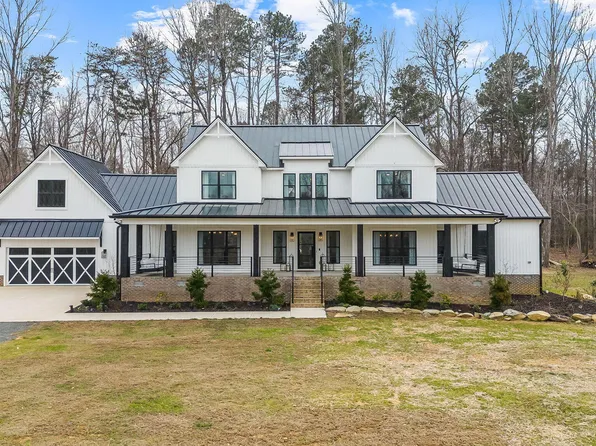 2418 Crossroads Ave, Hillsborough, NC 27278