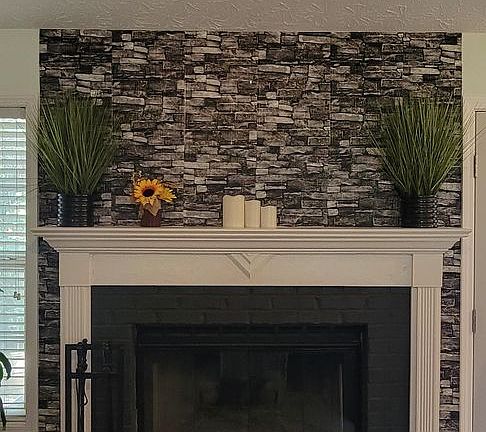 5th image of 136 Hartwood Dr