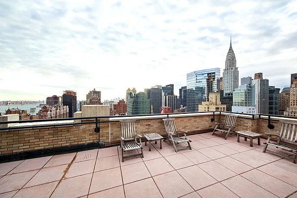 Sold by Halstead Real Estate | media 21