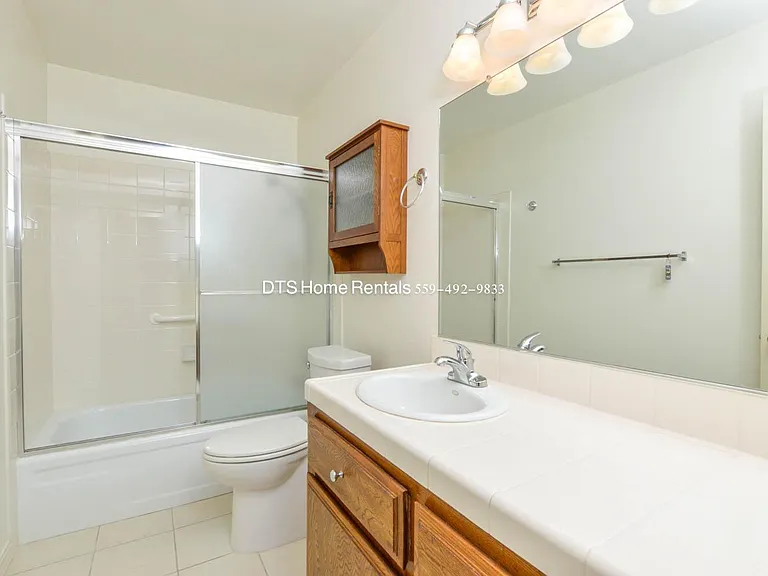 8206 N San Pablo Ave — Photo 9