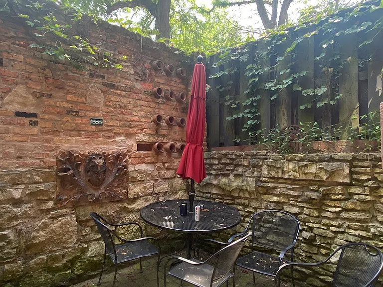 2154 N Cleveland Ave #G — Photo 18