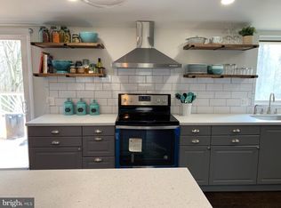 16 Edgecliff Ln, Stafford, VA 22554