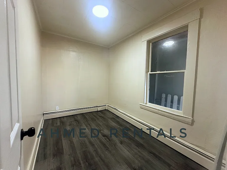128 Alfred St #4 — Photo 10