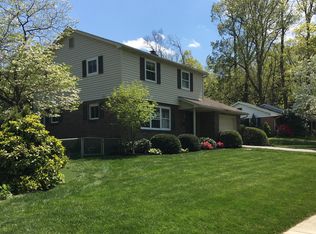 30 Cedarwood Rd, Reading, PA 19610