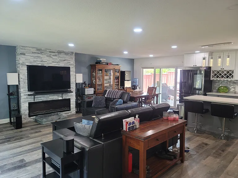 2434 Arden Way — Photo 8