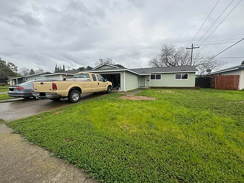 2253 Zinfandel Dr Photo 1