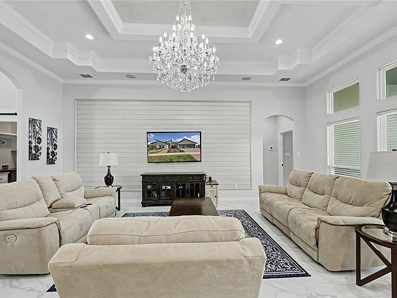 3rd image of 6826 Northwind Dr