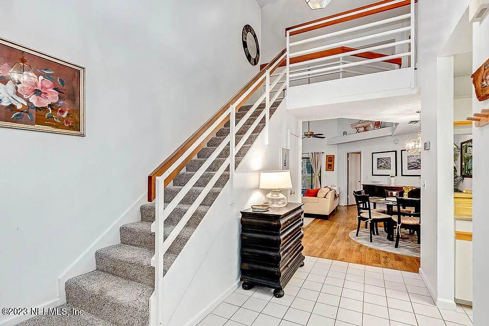 3 bed, 2.5 bath, 1551 sqft, $3,600 — Photo 3