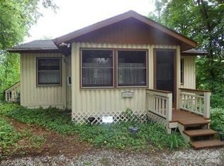 51461 Garret Rd, Dowagiac, MI 49047