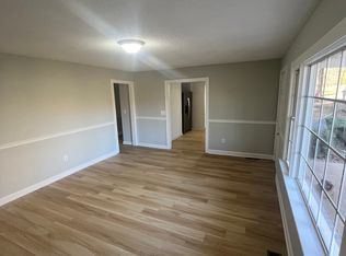 1578 Brownstone Hills Dr, Asheboro, NC 27205