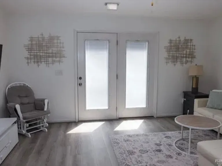 611 Grainfield St — Photo 5