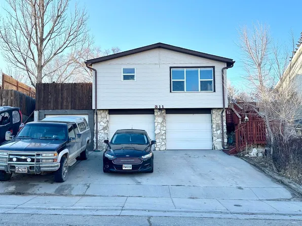 311 Hillcrest Way, Green River, WY 82935