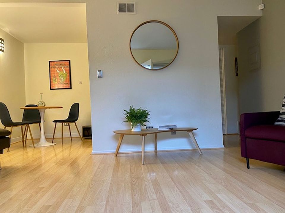 1st image of 1111 Maxwell Ave APT 109