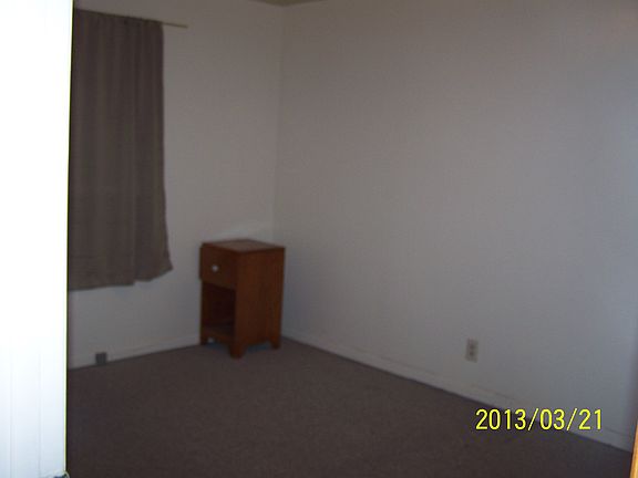 4th image of 117 W 5th Ave
