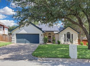7104 Cook Cir, North Richland Hills, TX 76182
