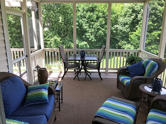 Screened porch
