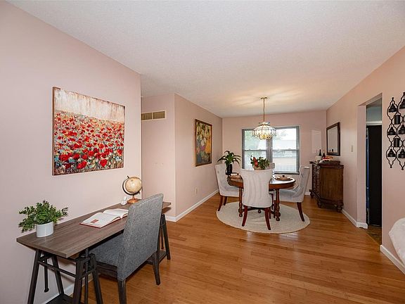 5th image of 7103 Honey Ln