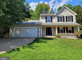 4788 Pearson Dr, Woodbridge, VA 22193