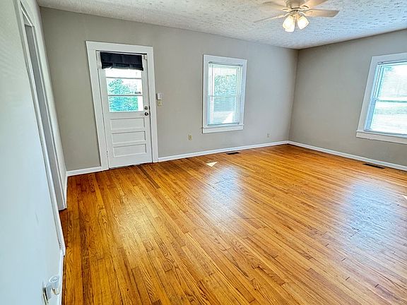 5th image of 1613 Shipley Rd
