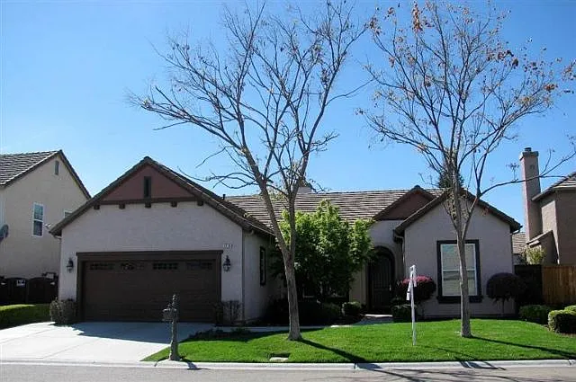 4719 N Arrow Ridge Way photo 1