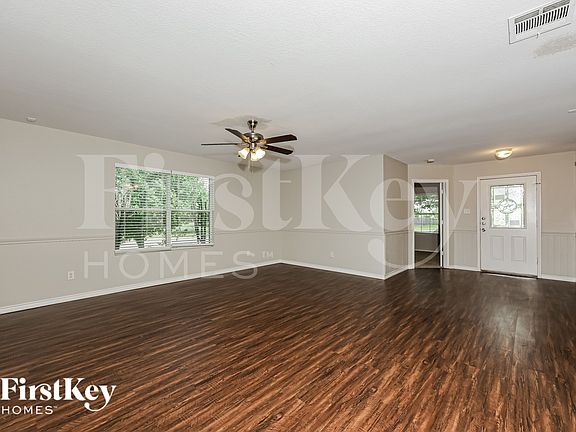 2nd image of 229 Silver Spur Dr