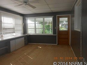 5th image of 832 E 17th Ave