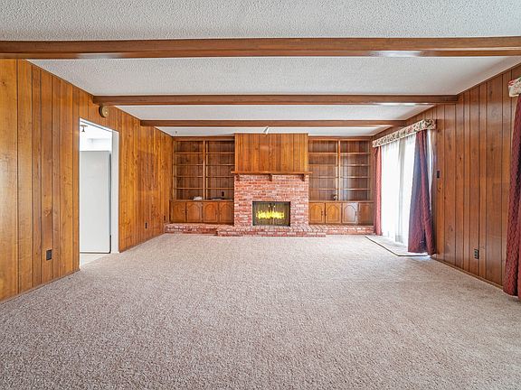 4th image of 10201 Suez Dr