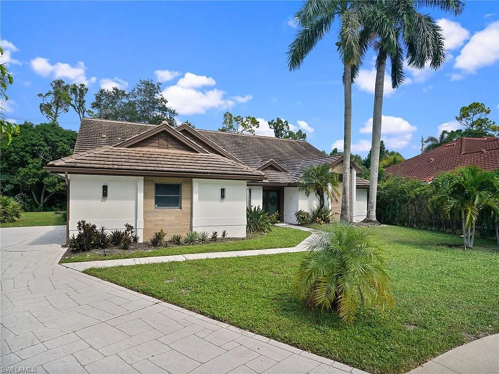3 bed, 2.0 bath, 2229 sqft, $7,000 — Photo 1