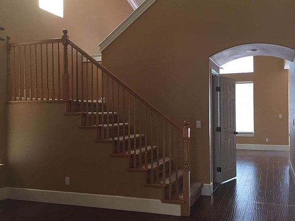 3rd image of 1853 Terracina Cir