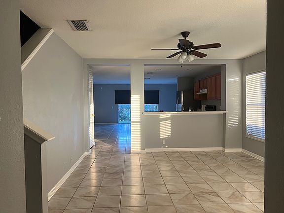 2nd image of 2023 Searay Shore Dr