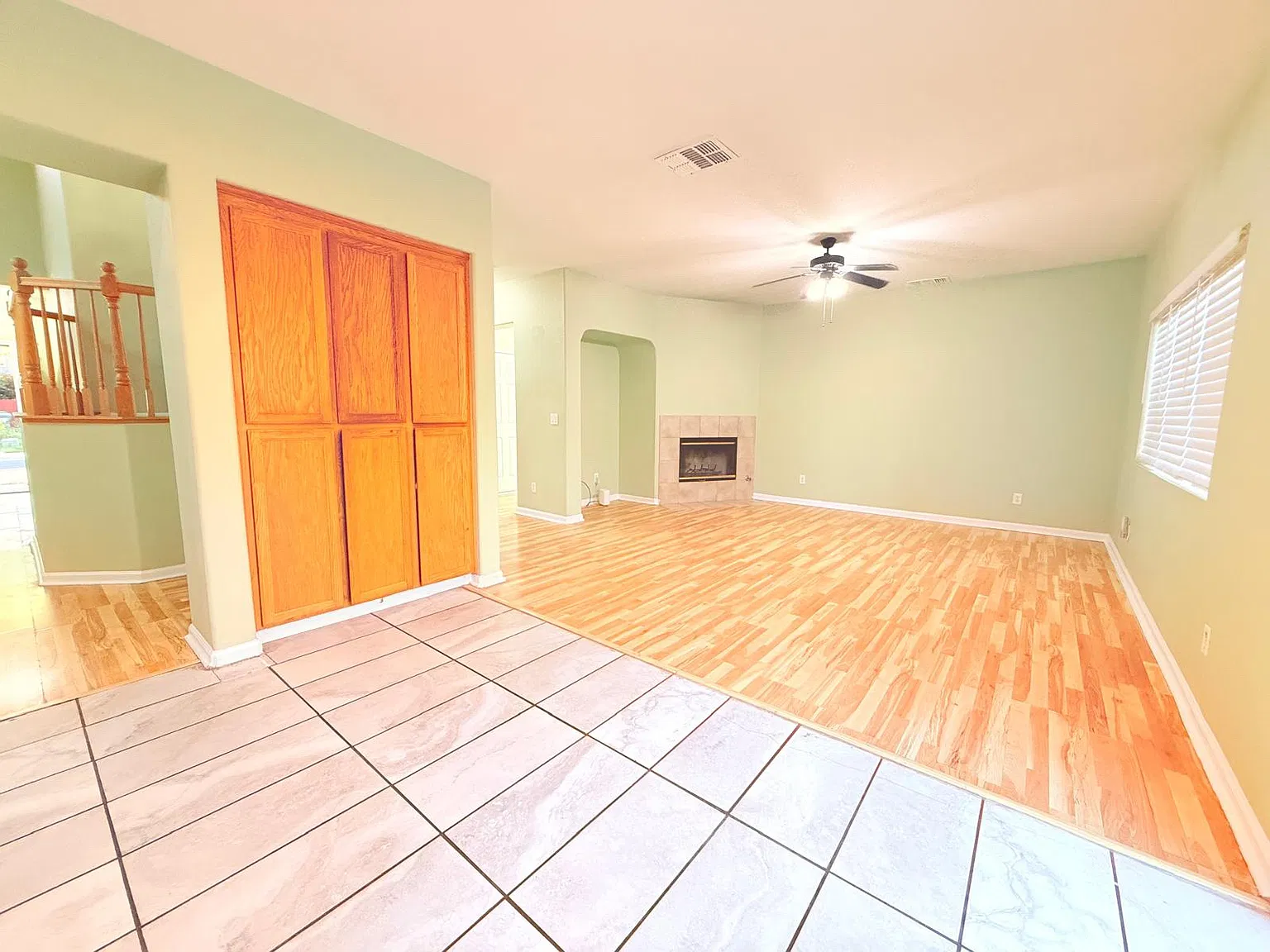4 bed, 2.5 bath, 2147 sqft, $3,200 — Photo 4