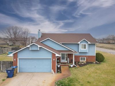 302 W Lockwood St, Wichita, KS, 67217