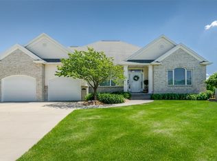 5625 Winslow Rd, Marion, IA 52302