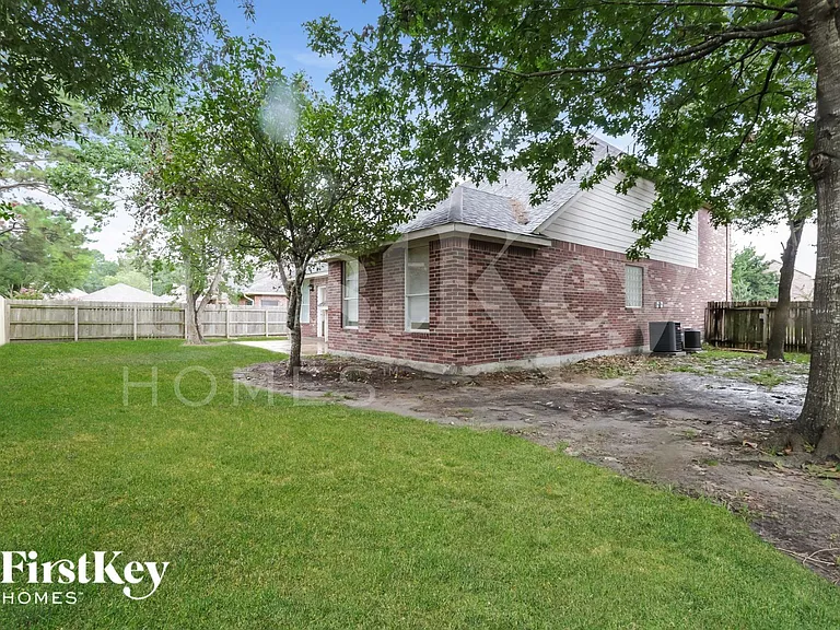 12210 Lakewood Valley Ct — Photo 14